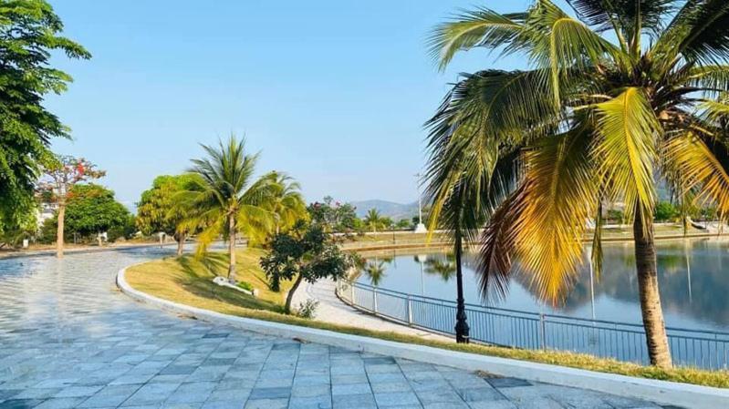 Moc Homestay- Near Bai Dai Beach Cam Lam Extérieur photo